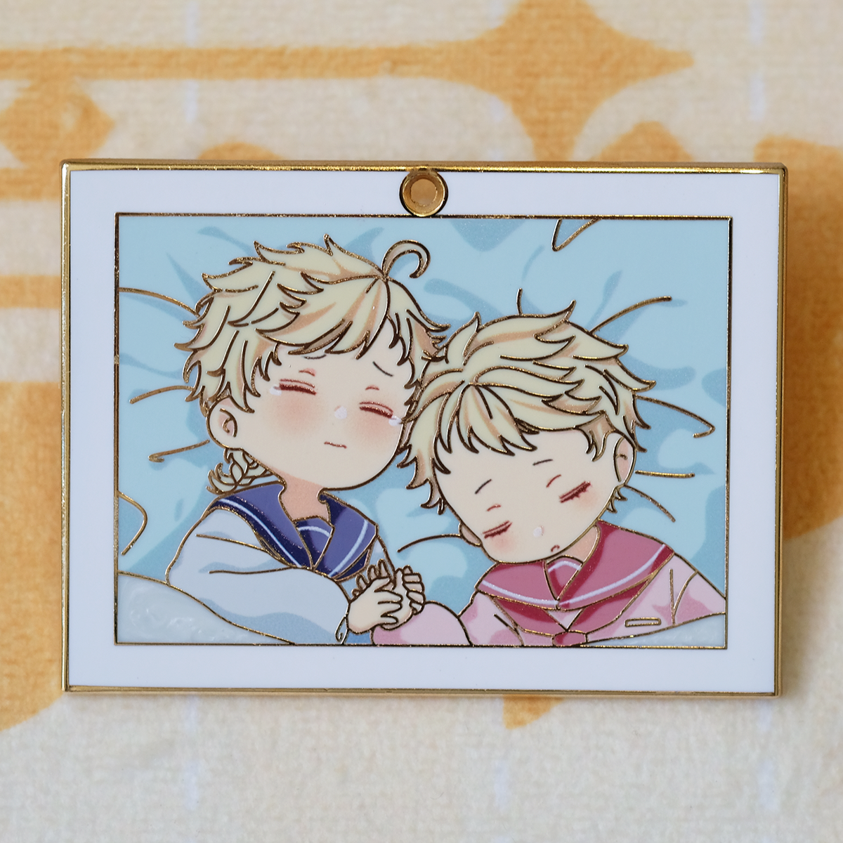 Genshin Polaroids: Travelling Twins