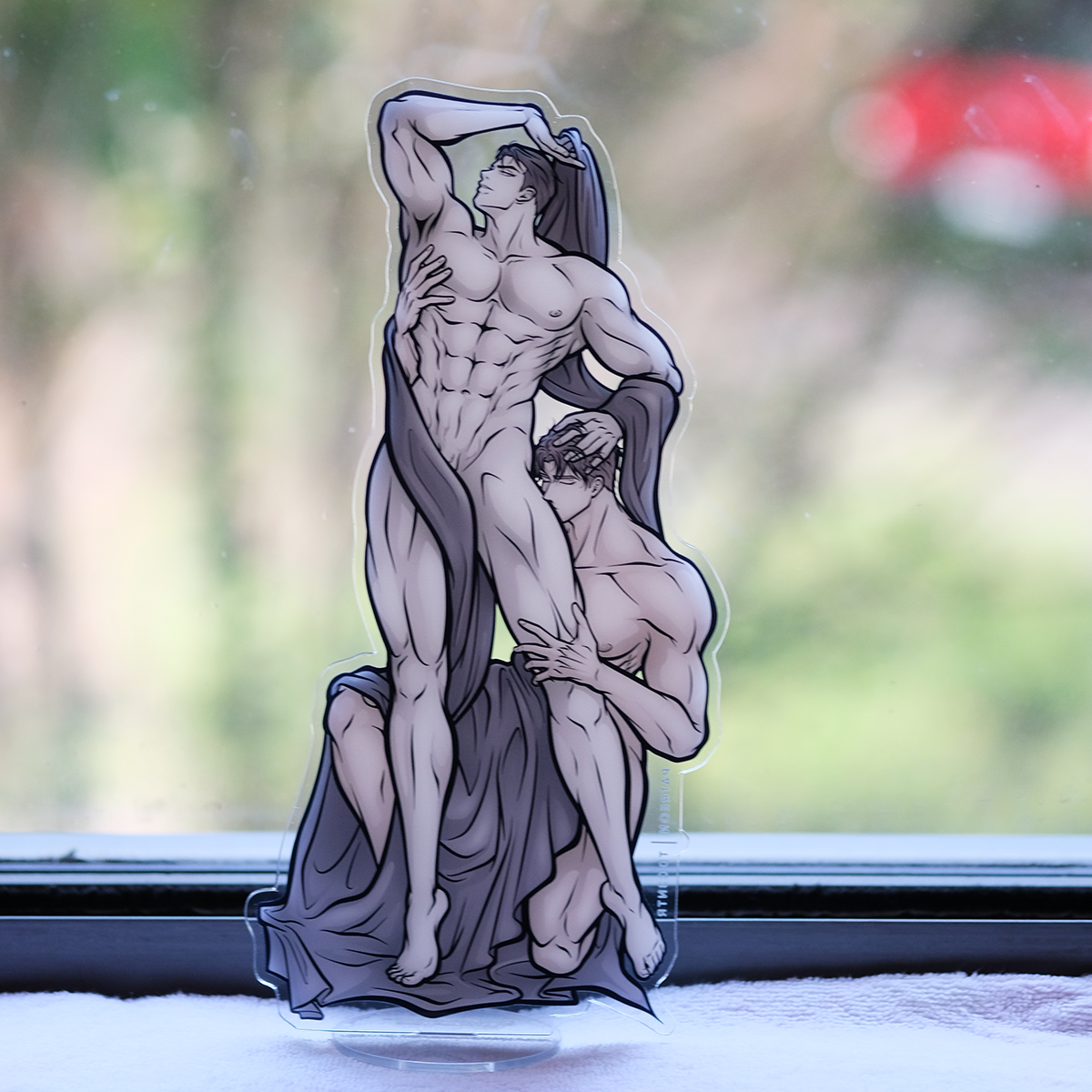 Vanderbilt Acrylic Stand